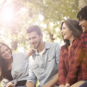 Introducing Your Date to Friends and Family: Timing and Approach