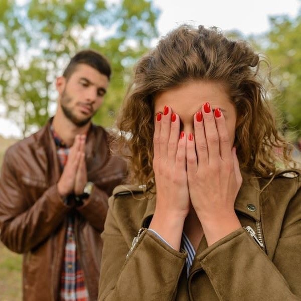 The Power of Apologizing First: How to Break the Cycle of Conflict