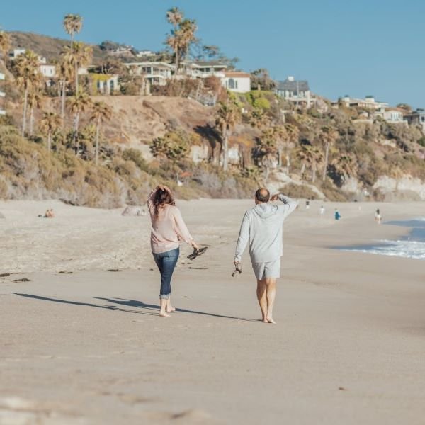 Exploring Alternative Dating Spaces: Beyond Bars and Apps